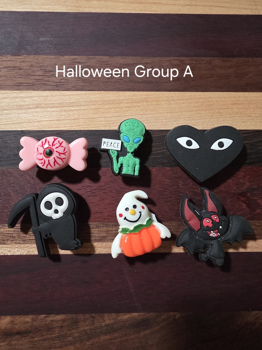 Halloween Themed Mixed Crocs Charms - Ghosts, Bats, Witches, Jack 'O Lanterns